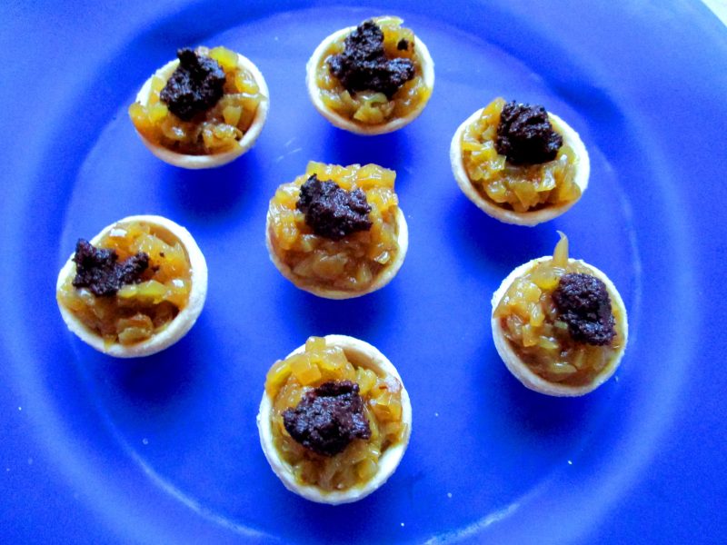 Una tapa creada por el taller en La Almunia de Doña Godina. Una tapa creada por el taller en La Almunia de Doña Godina.